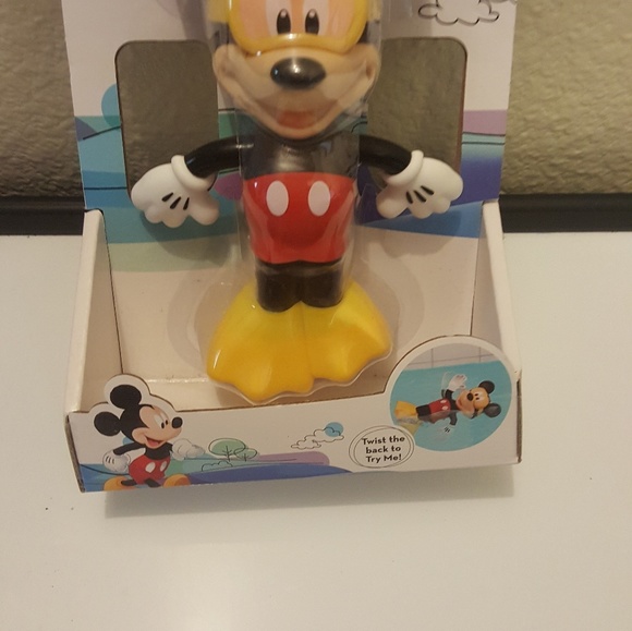 Kids Mickey Mouse little swimmer toy 18months plus - Picture 4 of 5